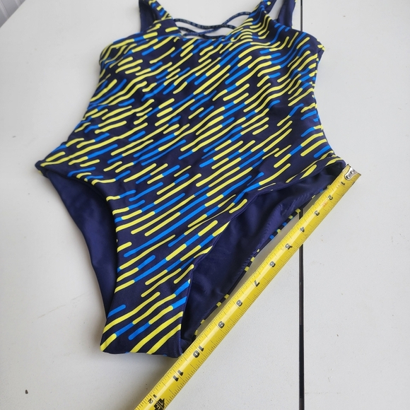 NWOT One Piece Swimsuit Navy Yellow Geo Scoop Neck Strappy Straps Lined Cups M - Picture 11 of 15